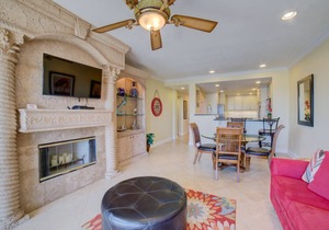 Gulf View Condo with Easy Access to Gulf, Sound and Pool.