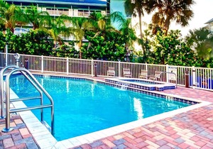 Harborview Grande 705 Bay Front Condo