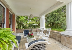 Herlong Mansion Bed & Breakfast