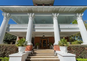 Herlong Mansion Bed & Breakfast