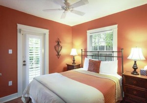 Historic Cottage With Private Pool! Home
