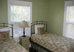 Historic Cottage With Private Pool! Home