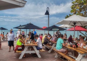 Historic Pass-A-Grille Beach Club Gulf Way 701-8
