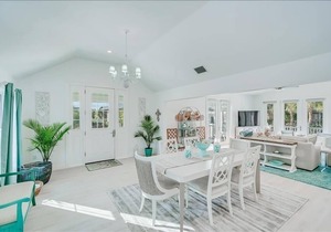 Homes-307 Gasparilla Street by RedAwning