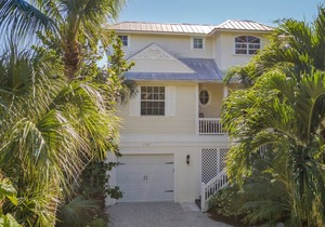 House ∙ 4 bedrooms ∙ 10 guests