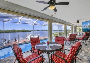 House on Matlacha Pass with pool, hot tub, kayak dock & 12k lb boat lift!