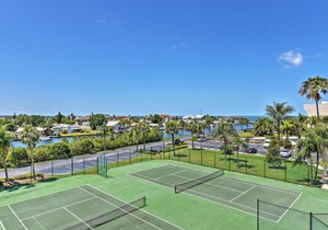 Hudson Resort Condo with Gulf Views and Beach!
