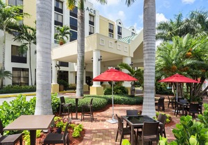 Hyatt Place Fort Lauderdale Cruise Port