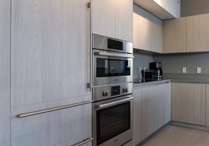 HYDE BEACH HOUSE - Amazing Bay Views - Unit 909