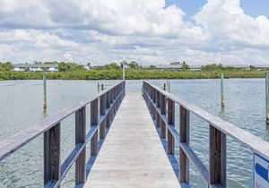Immaculate Indian Shores Condo With Amazing Views In Quiet Captian's Cove.