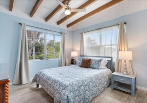Island Gem A by Duncan Real Estate