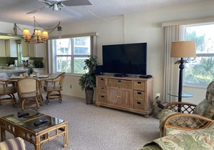 Island House Beach Club 1B - Beautiful Beachfront Condo