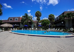 Island Manor (im-g-5)