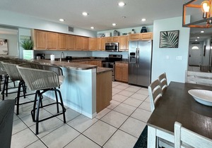 Island Sands- Beachfront on Indian Rocks Beach - Family Fav w/Pool!