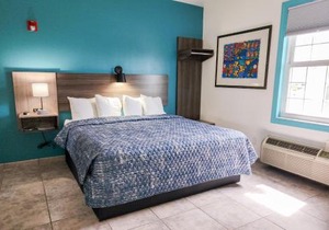 Ivey House Everglades Adventures Hotel