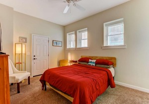 JBH 115 W 2nd Apt #2