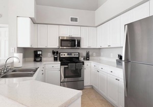 Kasa | Family Friendly 2BD + Amenity Access | Wellington