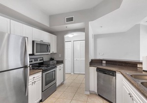 Kasa | Family Friendly 3BD + Laptop Friendly | Wellington