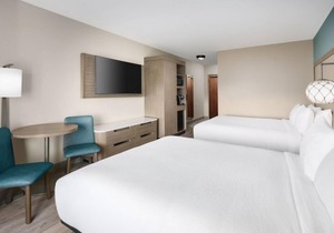 Keys Vacation Starts Here! Three Amazing Units, Free Breakfast, Outdoor Pool