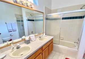 Kissimmee entire home pool ,near Disney,shopping, medieval,+more