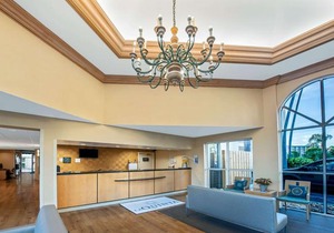 La Quinta Inn & Suites West Palm Beach Airport
