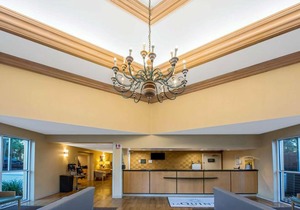 La Quinta Inn & Suites West Palm Beach Airport