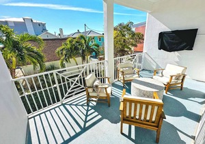 La Tortuga Historic Downtown Pass A Grille St Pete Beach 3