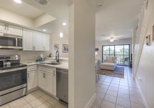 Lake Palms 1