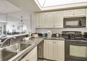 Land's End 303 building 8, Beautiful Gulf Front Condo With Private Balcony