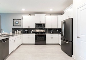 Last Minute Disney! Private Pool, Hot Tub, Game Room & Themed Bedrooms. Book Now! #56447