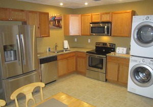 Lutz Cottage Apartment - Beaches/Busch Gardens/Disney/USF/Pets