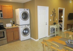 Lutz Cottage Apartment - Beaches/Busch Gardens/Disney/USF/Pets