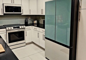 Luxurious Renovated Portofino 2BR Condo-Family Friendly Resort on the Beach!