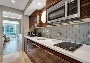 Luxury Beachfront Studio with Daily Cleaning