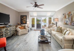 Luxury Lakefront Living with Golf Cart