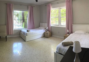 Luxury Miami Villa, Pool, Private island, beach