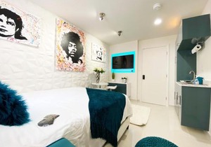 Luxury Studio Apartment IN Downtown! 23