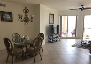 Luxury Upscale Condo on the Pristine Sugar Sands of Clearwater Beach!