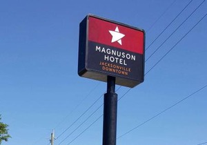 Magnuson Hotel Jacksonville Downtown