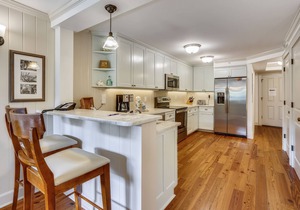 Mainsail Beach Inn 2 Bedroom
