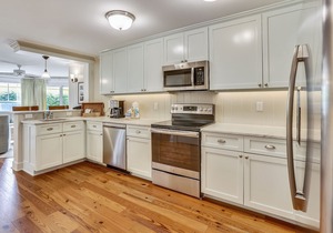 Mainsail Beach Inn 2 Bedroom