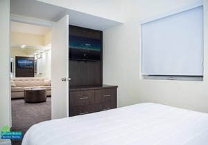 Miami Vacation Starts Here! 4 Trendy Units Close to Art Deco, Beach Access