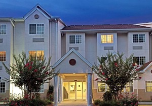 Microtel Inn & Suites by Wyndham Brooksville