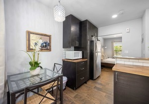 MIMO5-5 | cozy corner of Miami's Modern District