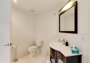Modern Ocean Drive Condo in the Heart of Sobe!