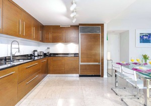 MVR-Icon Brickell High-Rise w Balcony