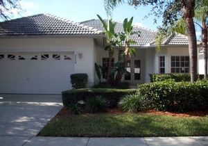 Naples Lely Resort- Quiet Villa Home with Oversized Pool
