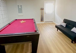 NEWLY RENOVATED!! 4 Bedroom Private home, South Facing pool