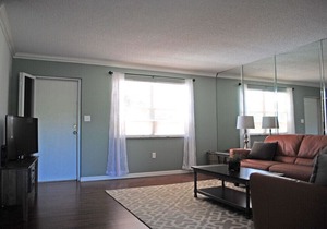 North Naples condo, comfortably furnished, in a great location