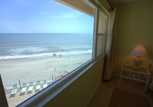 Ocean Front Complex - Top Floor Unit! Can't Get Any Closer To The Ocean!